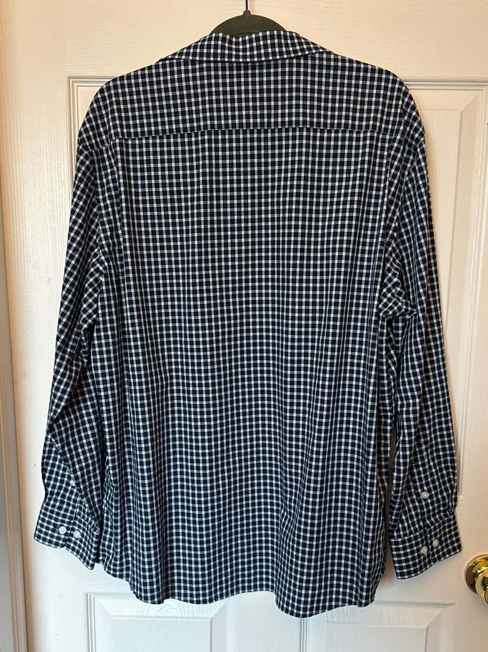 Haggar Classic Fit, Premium Cotton, Easy Care Long Sleeve Dress Shirt 17-17 1/ - Picture 6 of 6